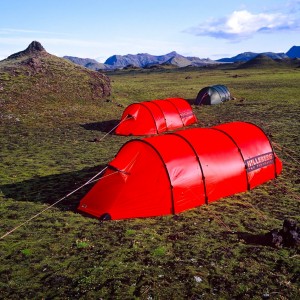 iceland highlands camping tent