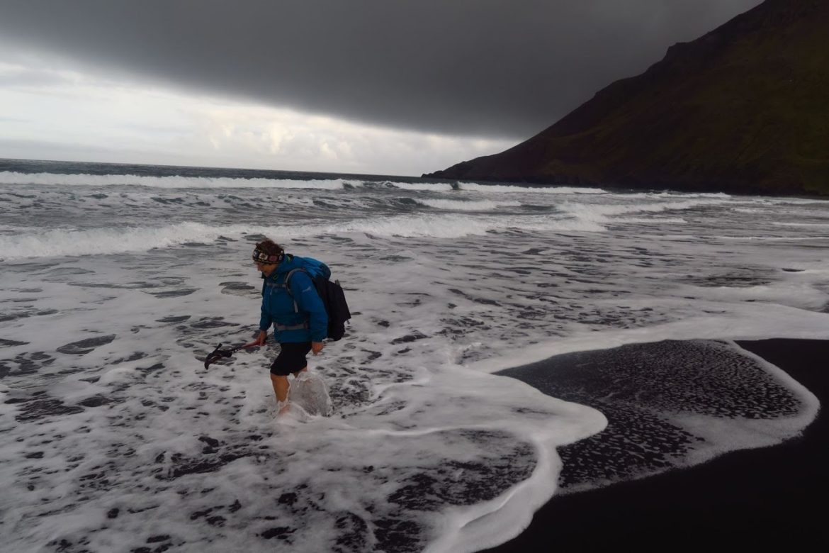 © Fjallabak Iceland Trekking - Black sand beach - The Elves Mountains